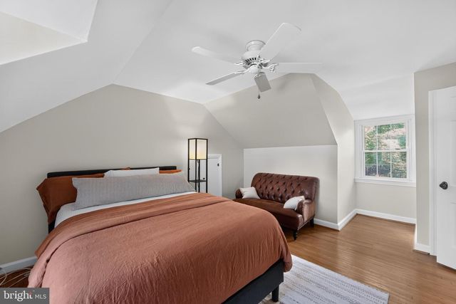100 E ROSE VALLEY RD, Wallingford, PA 19086