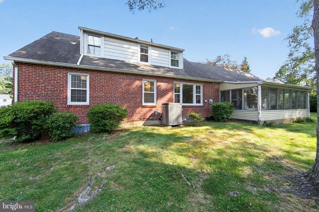 100 E ROSE VALLEY RD, Wallingford, PA 19086