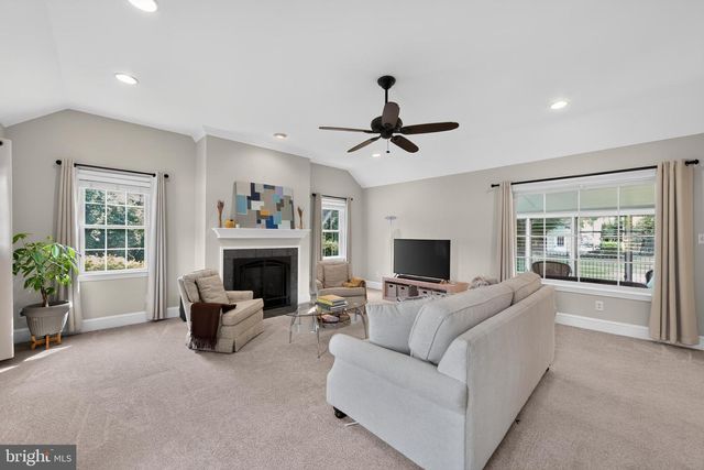 100 E ROSE VALLEY RD, Wallingford, PA 19086