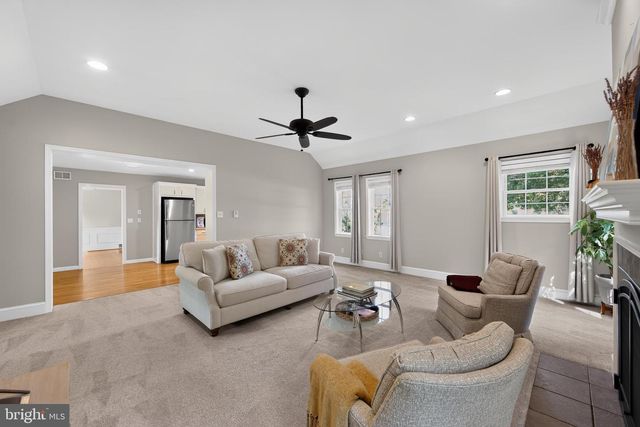 100 E ROSE VALLEY RD, Wallingford, PA 19086