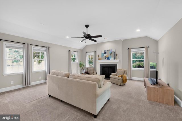 100 E ROSE VALLEY RD, Wallingford, PA 19086