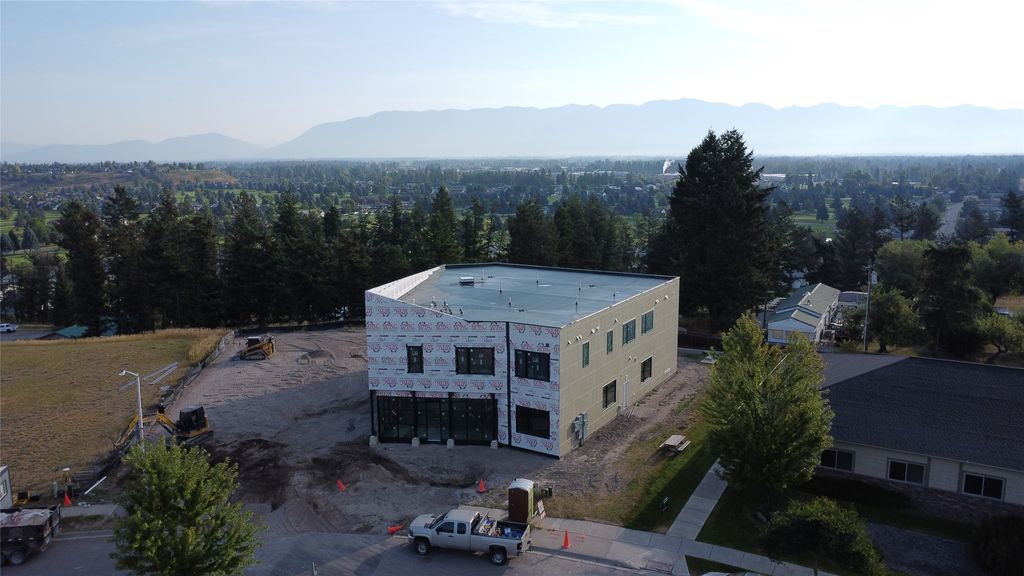 63 Village Loop, Kalispell, MT 59901 photo 2