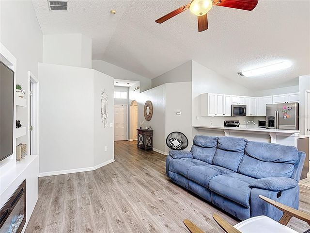 4611 CUMBRIAN LAKES DRIVE, Kissimmee, FL 34746