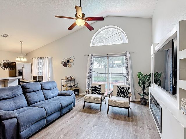 4611 CUMBRIAN LAKES DRIVE, Kissimmee, FL 34746