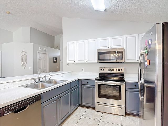 4611 CUMBRIAN LAKES DRIVE, Kissimmee, FL 34746