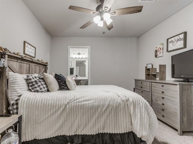 4353 Winding Brook, Harrah, OK 73045