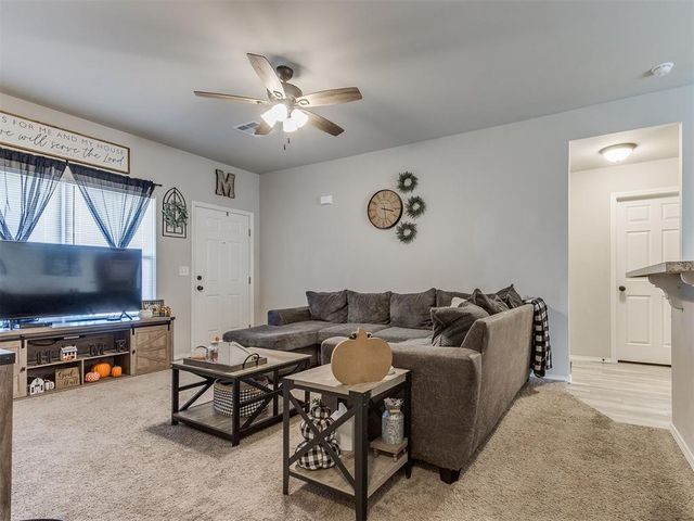 4353 Winding Brook, Harrah, OK 73045