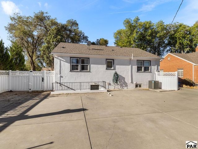 621 W Routt Ave, Pueblo, CO 81004