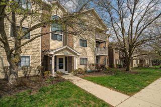 6729 Meadow Creek Drive, 208, Columbus, OH 43235