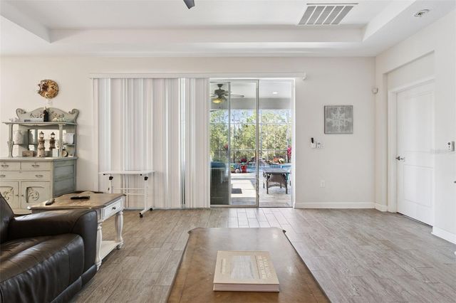 5864 ALENLON WAY, Mount Dora, FL 32757