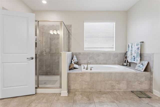 5864 ALENLON WAY, Mount Dora, FL 32757