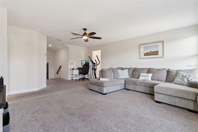 5864 ALENLON WAY, Mount Dora, FL 32757