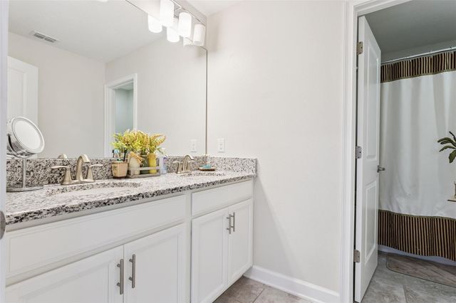 5864 ALENLON WAY, Mount Dora, FL 32757