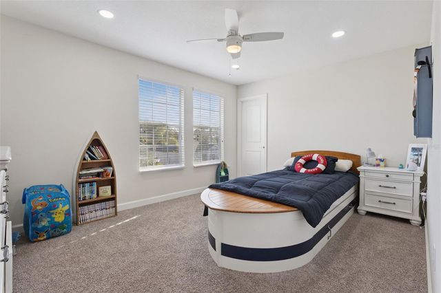 5864 ALENLON WAY, Mount Dora, FL 32757