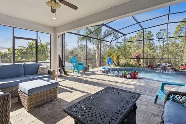 5864 ALENLON WAY, Mount Dora, FL 32757