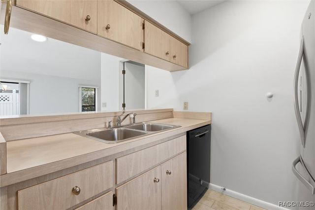 47 Chinaberry Circle, Homosassa, FL 34446