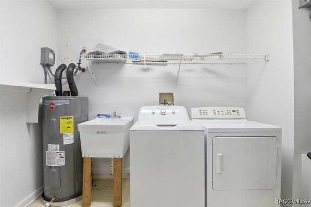 47 Chinaberry Circle, Homosassa, FL 34446