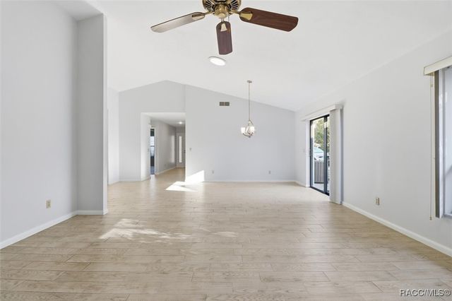 47 Chinaberry Circle, Homosassa, FL 34446