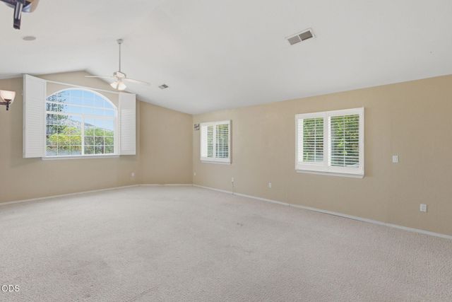 410 Schieffelin Gulch Road, Gold Hill, OR 97525