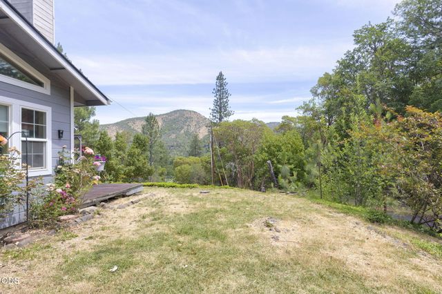 410 Schieffelin Gulch Road, Gold Hill, OR 97525
