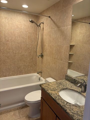 835 Waterview Circle 5, Vernon Hills, IL 60061
