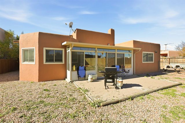 4018 Painted Pony Circle, Santa Fe, NM 87507