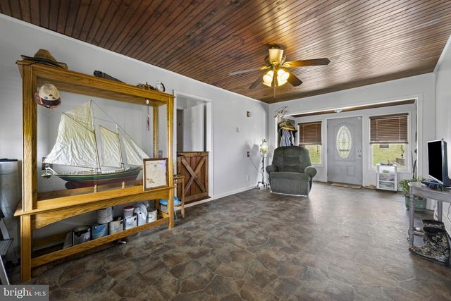 5111 HANOVER PIKE, Manchester, MD 21102