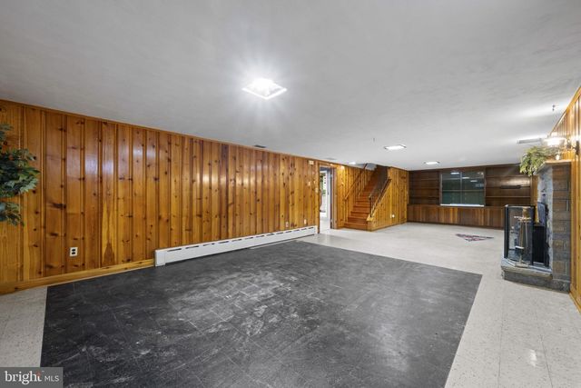 5111 HANOVER PIKE, Manchester, MD 21102