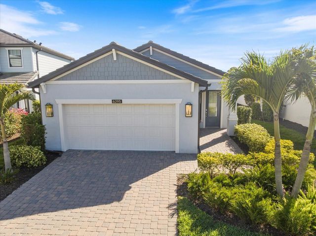 6295 CRESTED EAGLE LANE, Nokomis, FL 34275