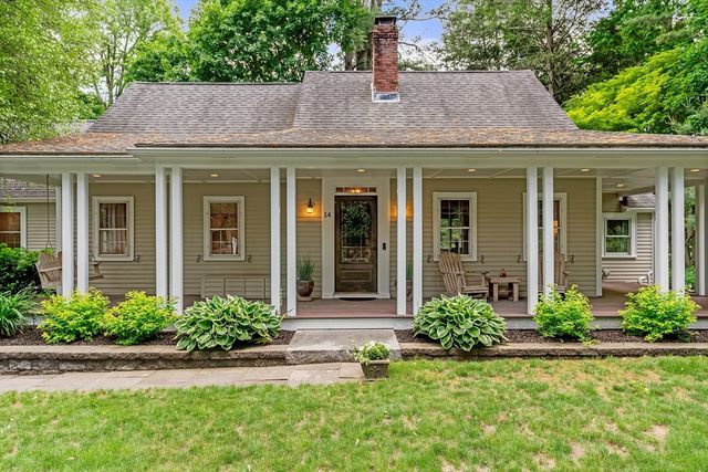 14 Bennett Rd, Wayland, MA 01778