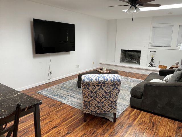 3563 South Drive, Fort Worth, TX 76109