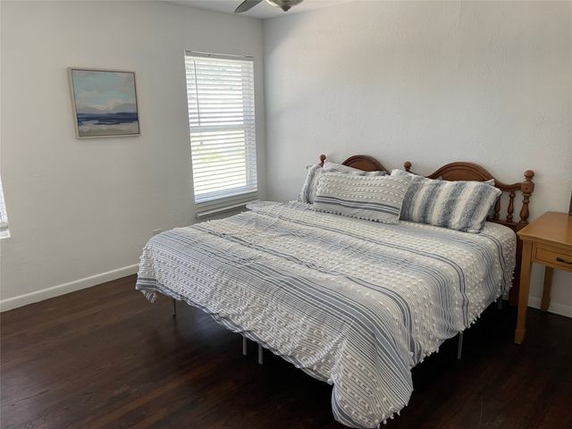 3563 South Drive, Fort Worth, TX 76109