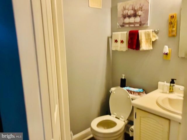 13200 CABINWOOD, Silver Spring, MD 20904