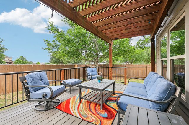 10033 Gertrudis LOOP, Austin, TX 78747