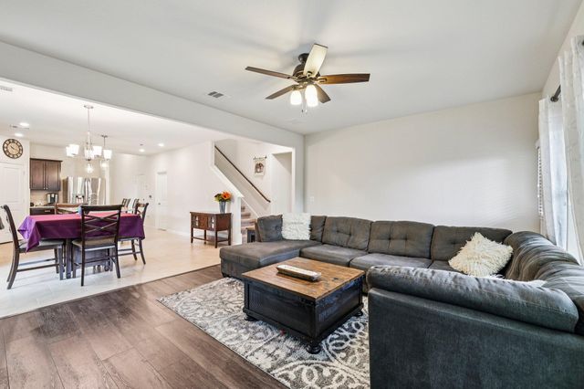 10033 Gertrudis LOOP, Austin, TX 78747