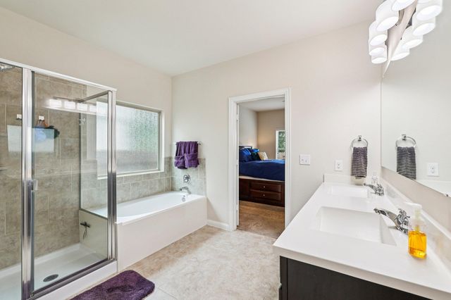 10033 Gertrudis LOOP, Austin, TX 78747