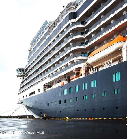 1677 Mineral Loop Drive NW, Palm Bay, FL 32907