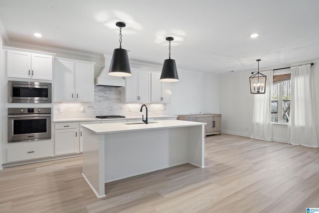1789 HELEN RIDGE CIRCLE, Vestavia Hills, AL 35242