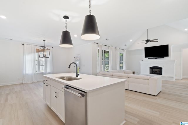 1789 HELEN RIDGE CIRCLE, Vestavia Hills, AL 35242
