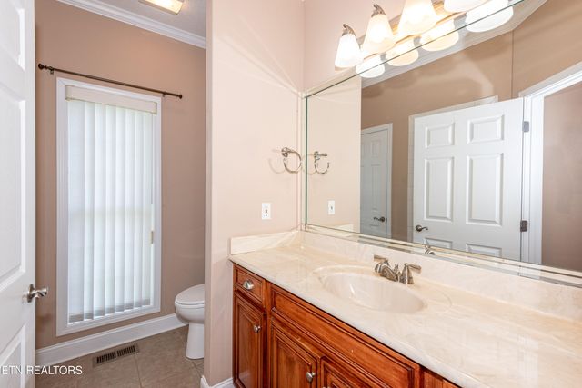 210 Oologila Place, Loudon, TN 37774
