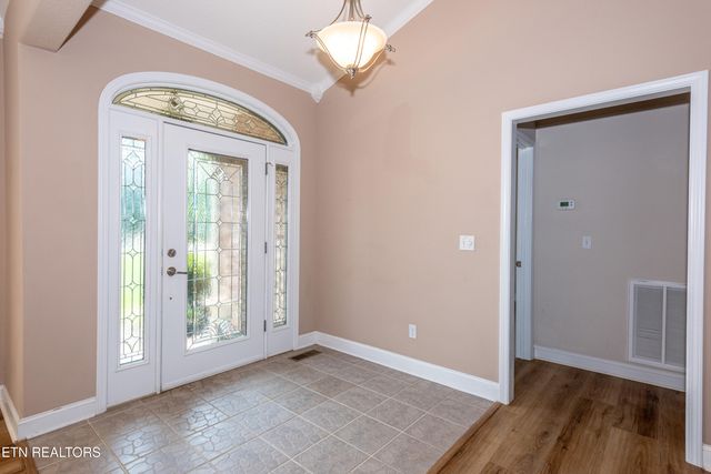 210 Oologila Place, Loudon, TN 37774