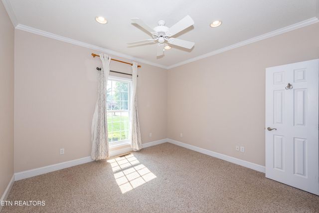 210 Oologila Place, Loudon, TN 37774