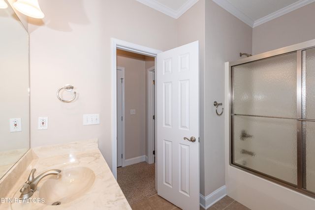 210 Oologila Place, Loudon, TN 37774