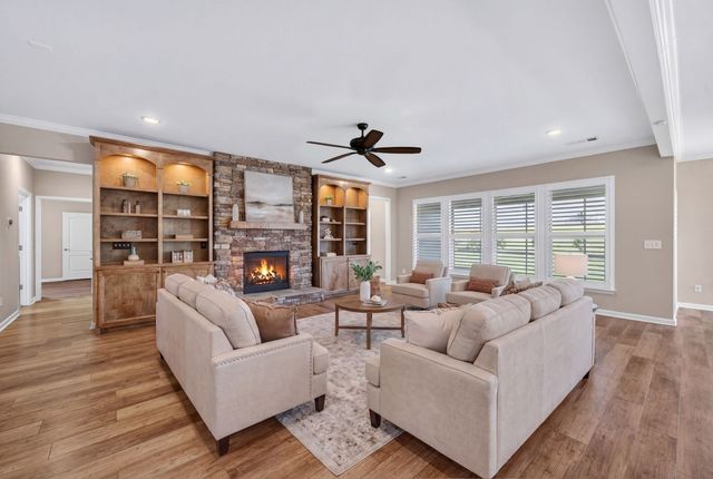 5012 Lincoln Gln, Spring Hill, TN 37174