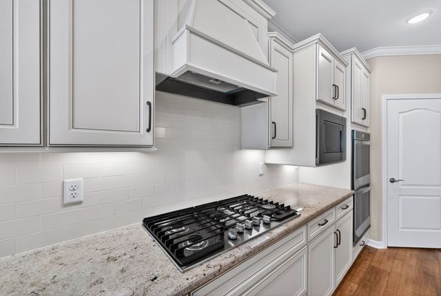5012 Lincoln Gln, Spring Hill, TN 37174