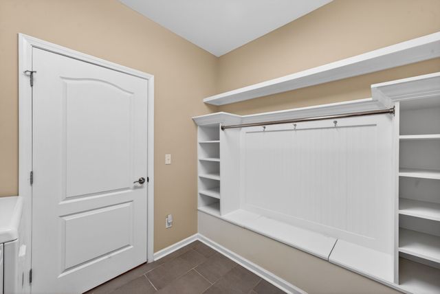 5012 Lincoln Gln, Spring Hill, TN 37174