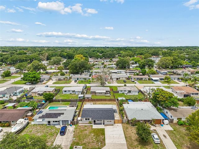 10746 109TH STREET, Seminole, FL 33778