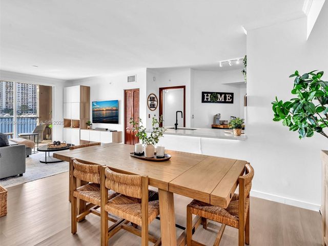 17150 N Bay Rd 2205, Sunny Isles Beach, FL 33160