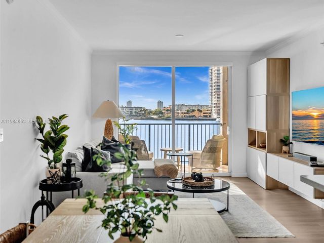 17150 N Bay Rd 2205, Sunny Isles Beach, FL 33160