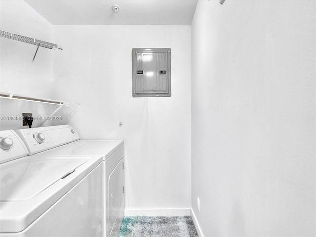 17150 N Bay Rd 2205, Sunny Isles Beach, FL 33160